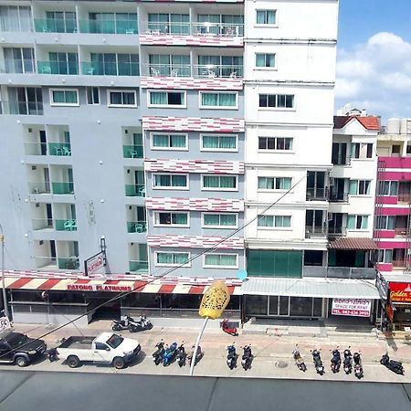 Chalita House Hotel Patong Exterior photo