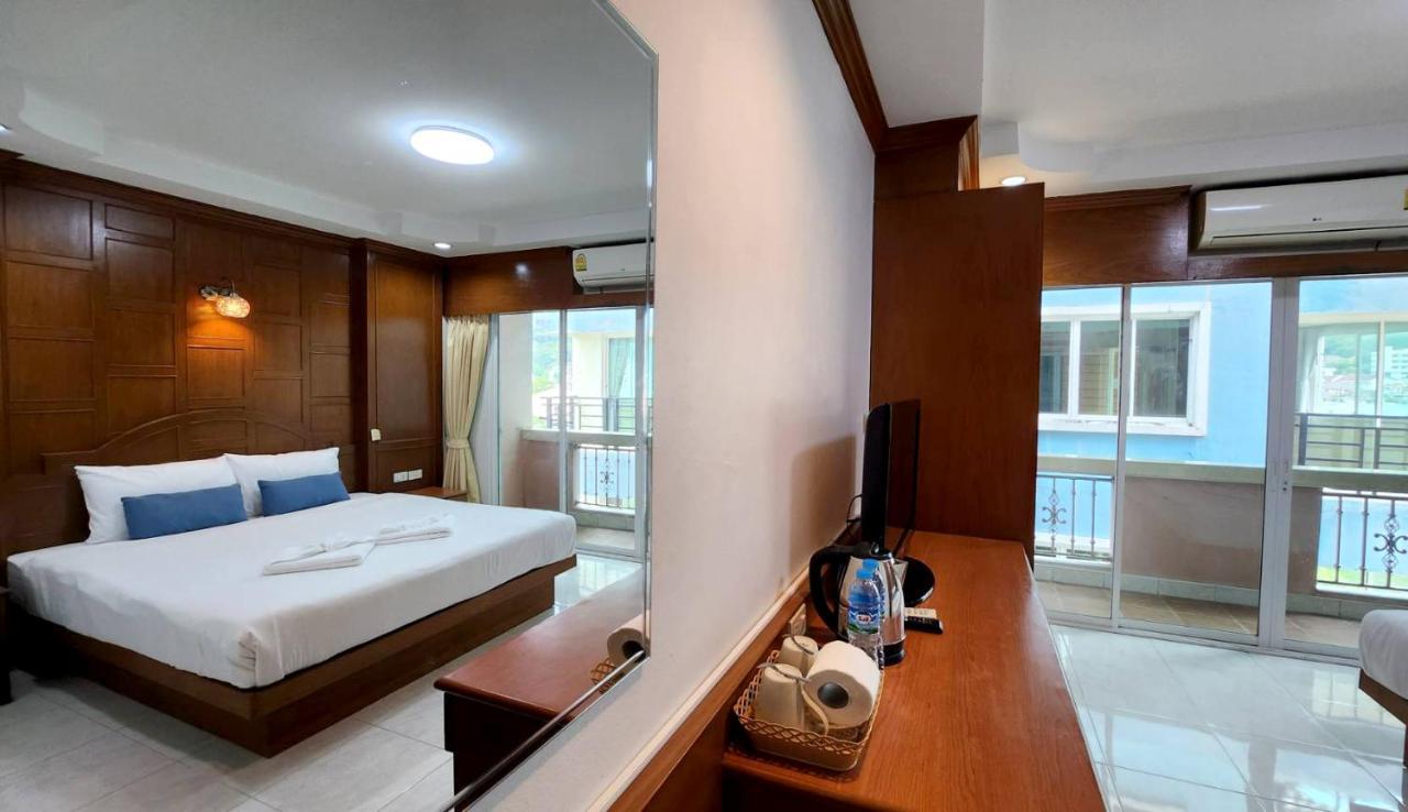 Chalita House Hotel Patong Exterior photo