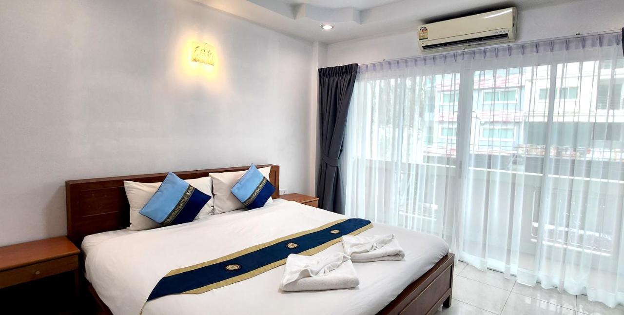 Chalita House Hotel Patong Exterior photo